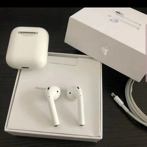 Apple air pods 1 chip 1st gen